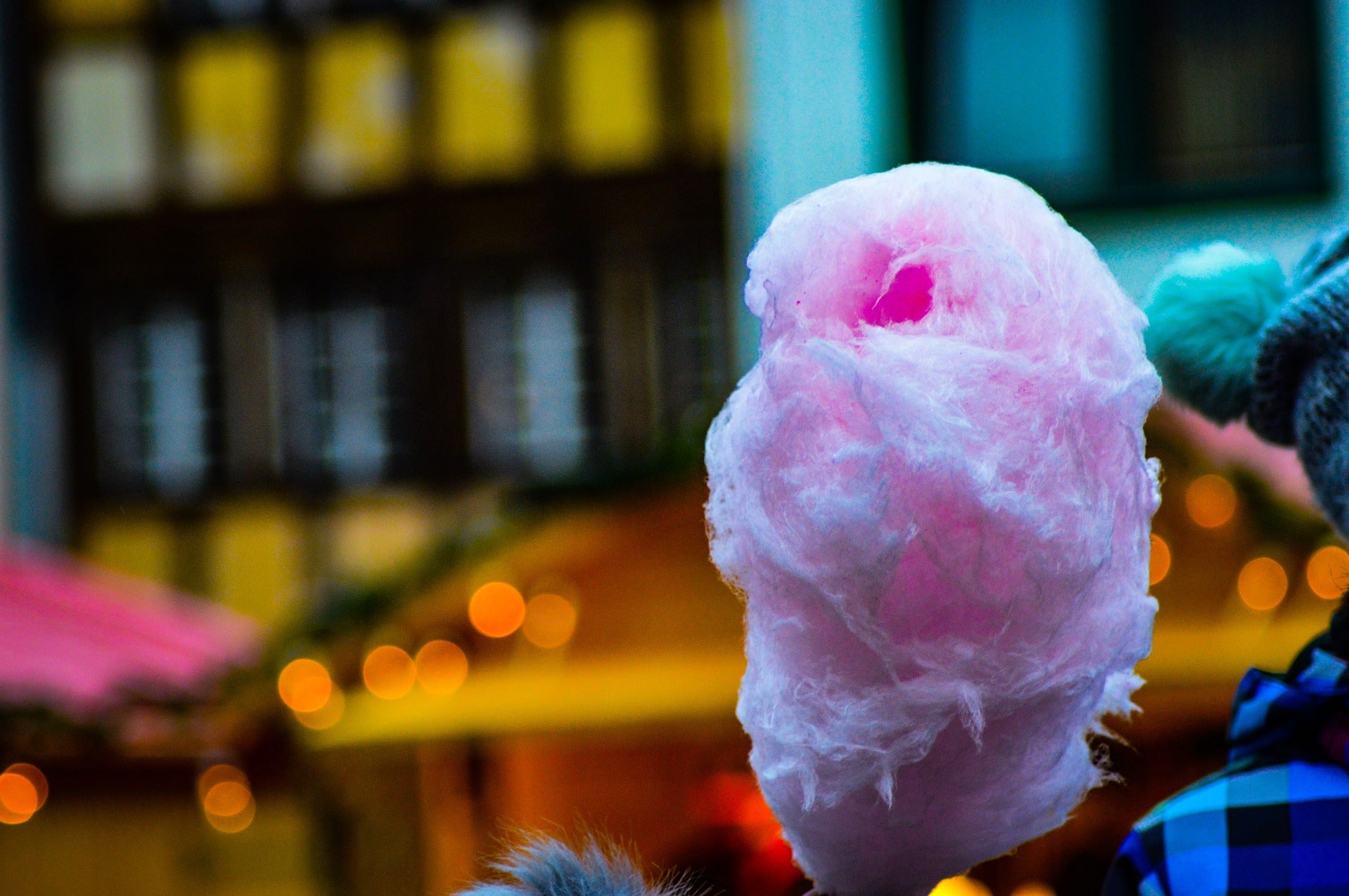 A History of How Spun Sugar Became Cotton Candy