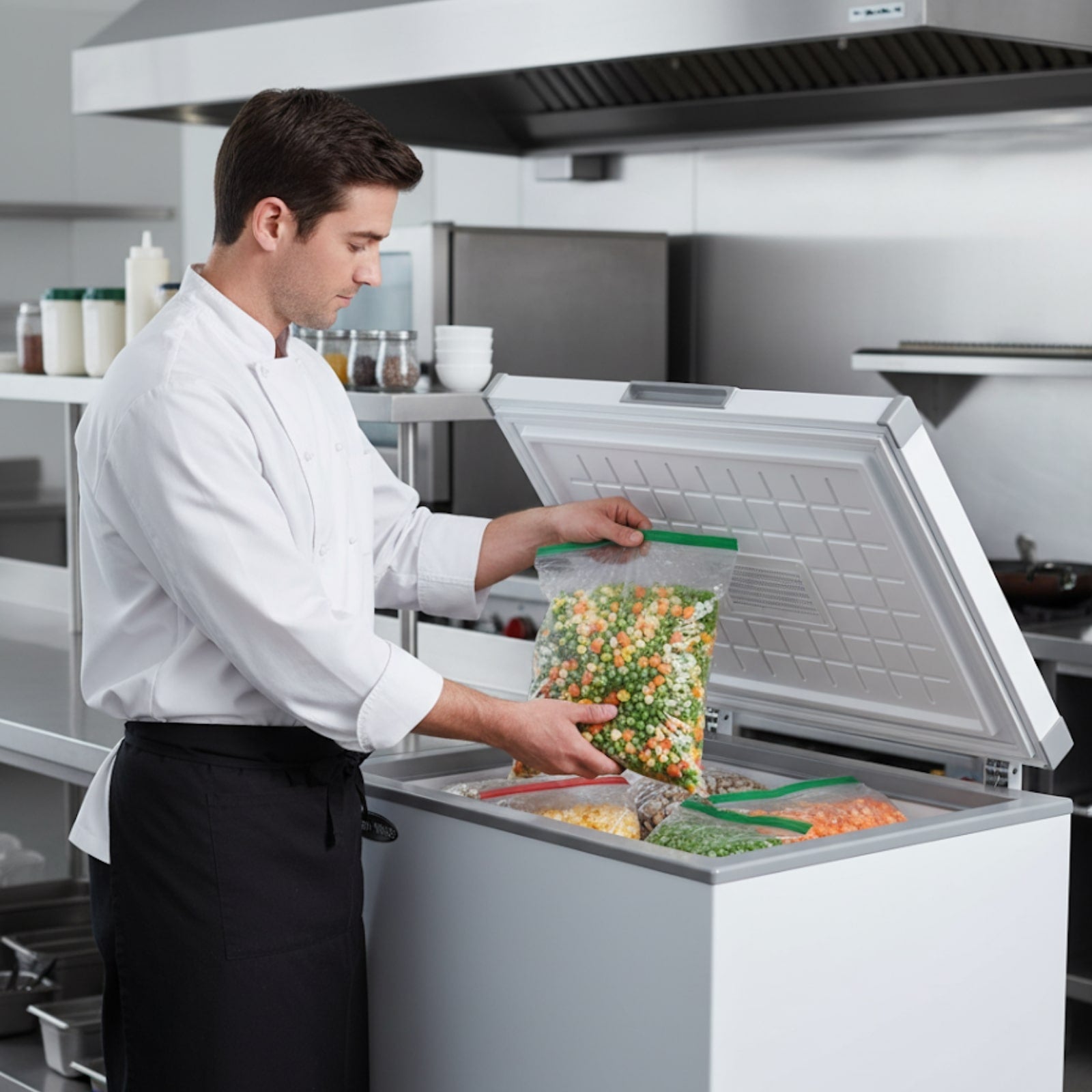 Serv-Ware SWCF-7 Chest Freezer