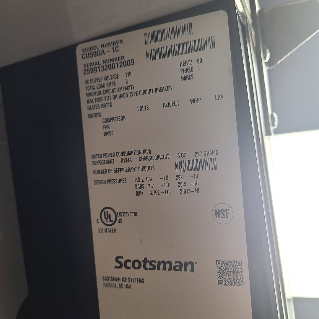 Scotsman CU50GA-1C Undercounter Ice Maker with Bin (Demo Unit 2009)
