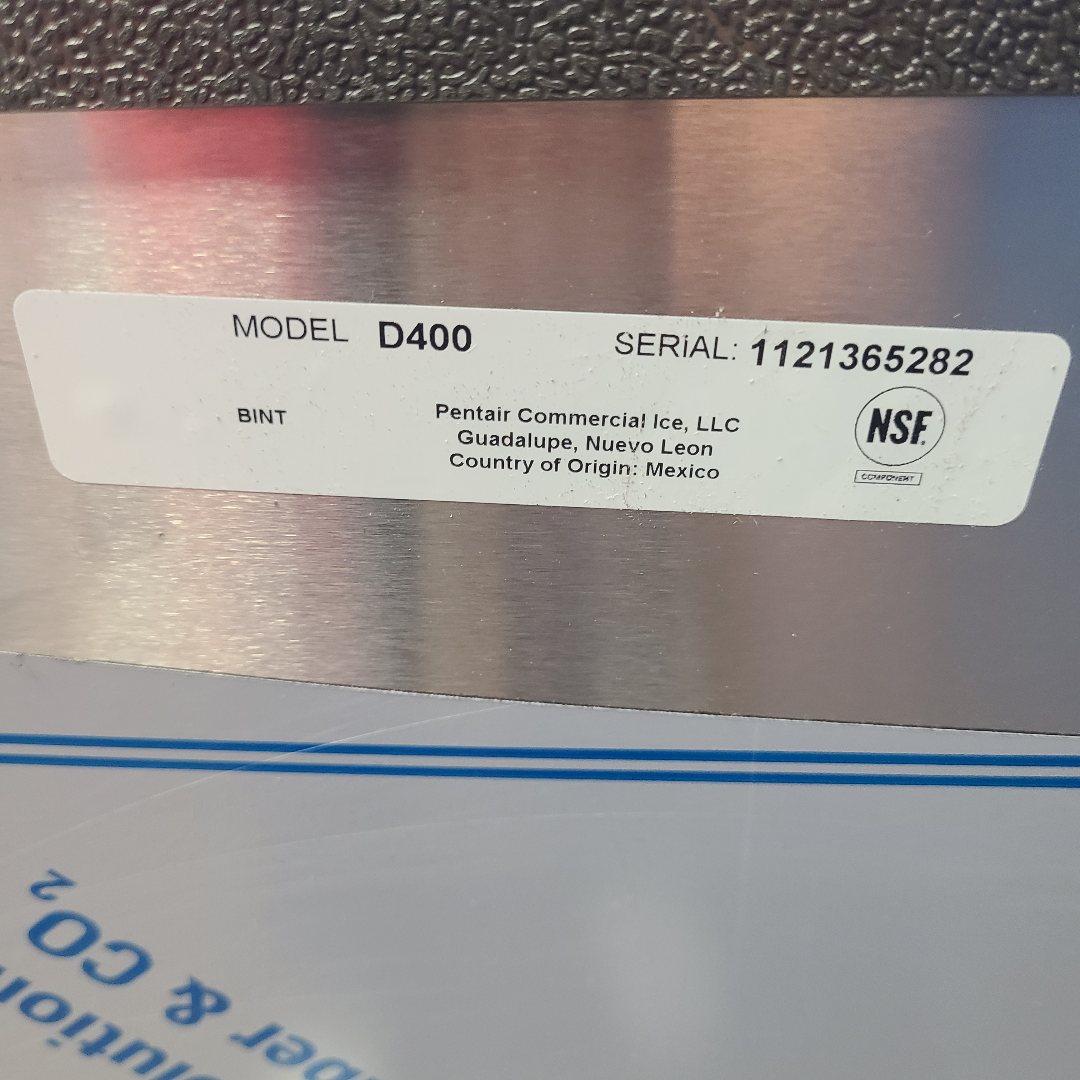 Manitowoc D400 Ice Bin (Floor Model) No. 1075516