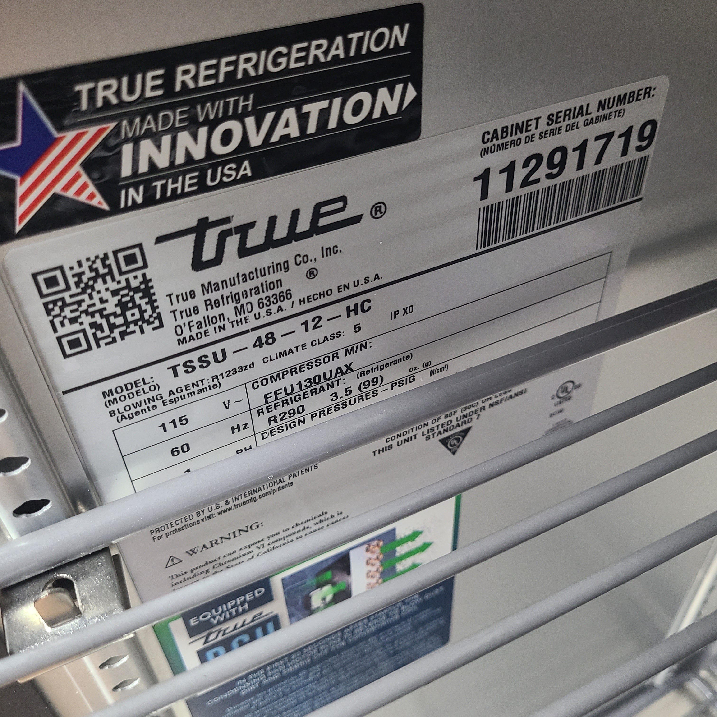 True Mfg. TSSU-48-12-HC Sandwich / Salad Prep Table (Floor Model) No. 1084018