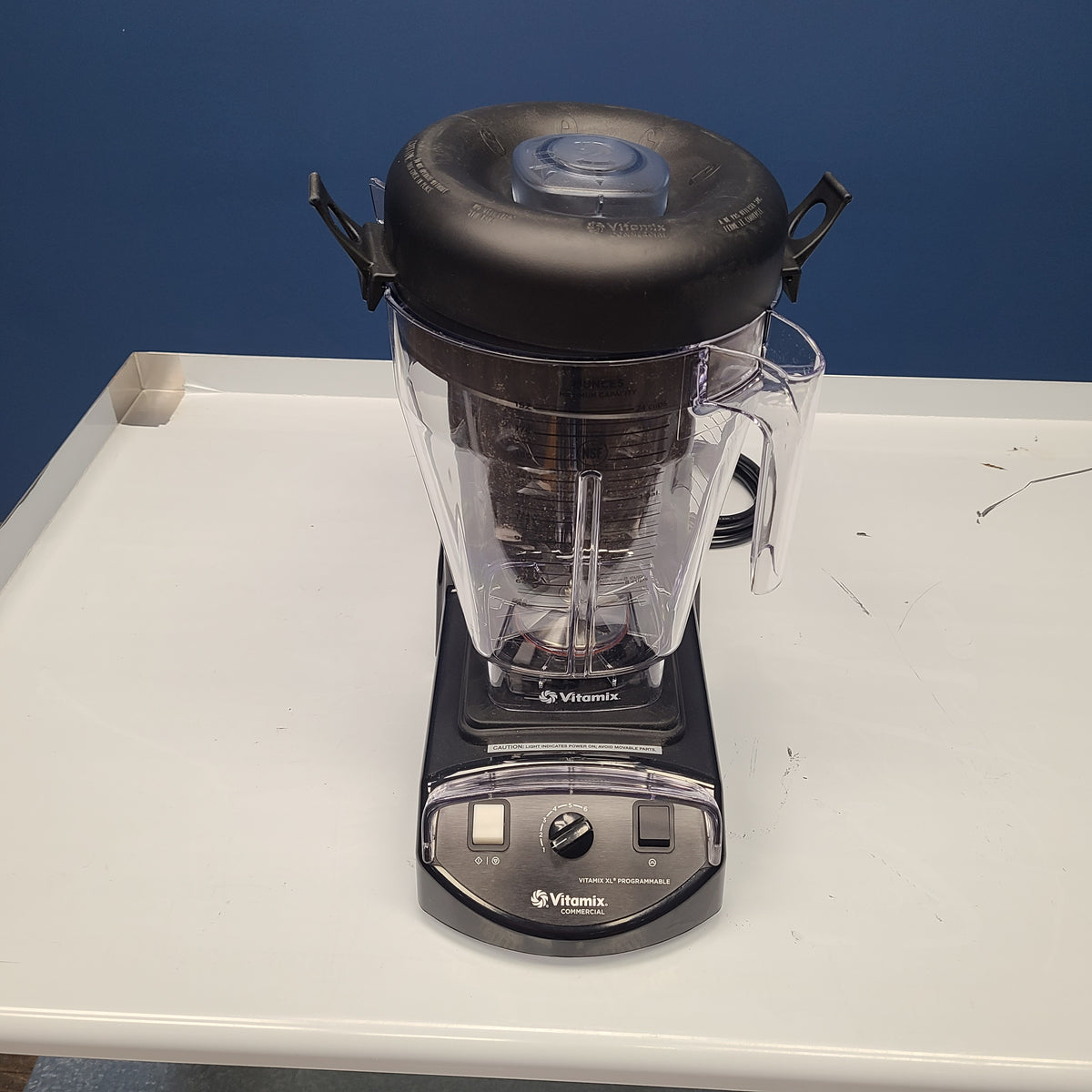 Vitamix 005202-1192 Blender Floor Model 3179