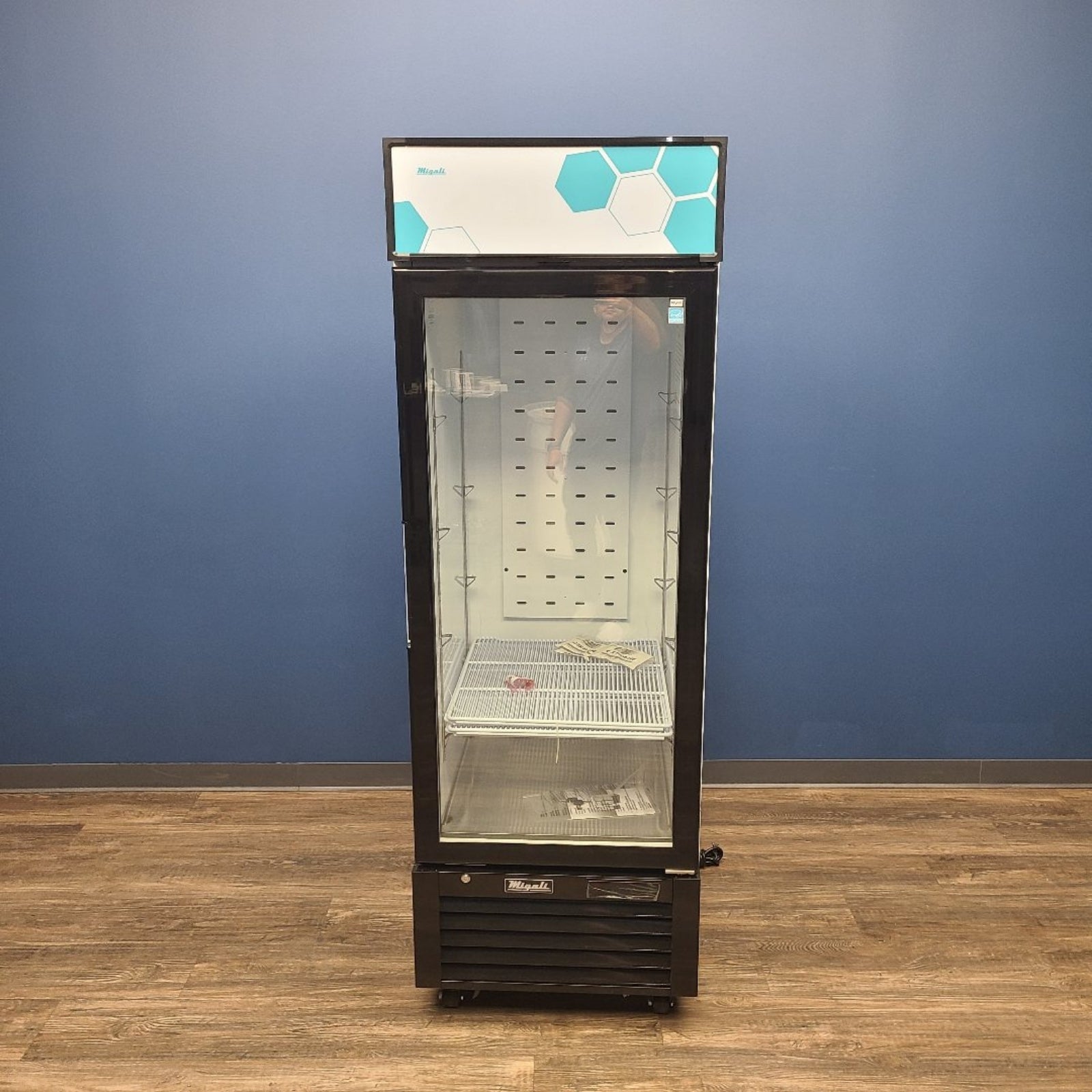 Scratch & Dent Migali Industries C-23RM-HC Merchandiser Refrigerator No. 1056281