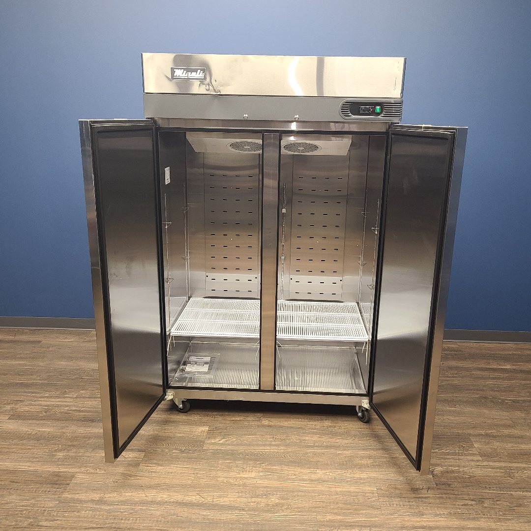 Migali C-2R-HC 51" 2 Door Reach-in Refrigerator (Scratch & Dent T023)