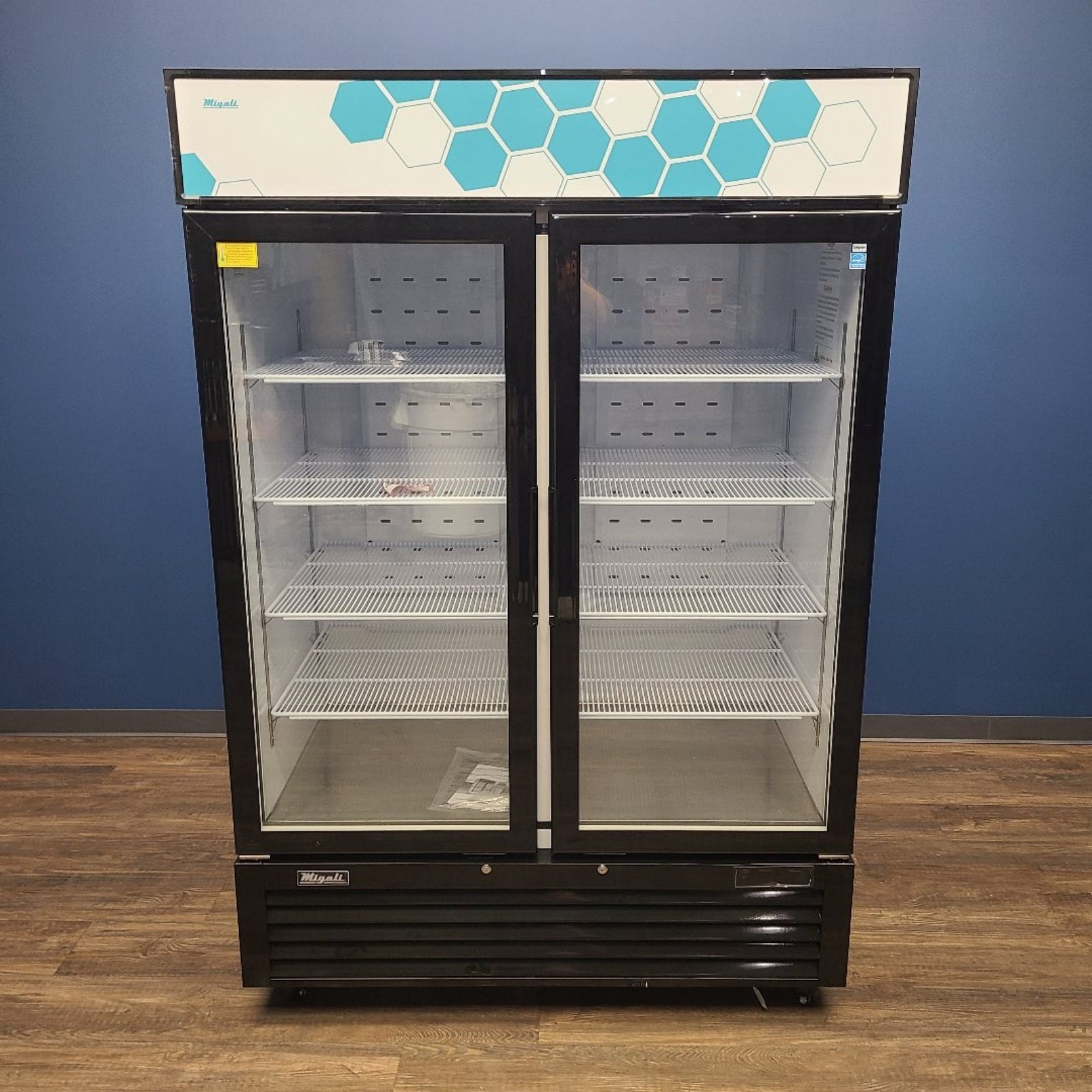 Scratch & Dent Migali Industries C-49RM-HC Merchandiser Refrigerator No. 1056282