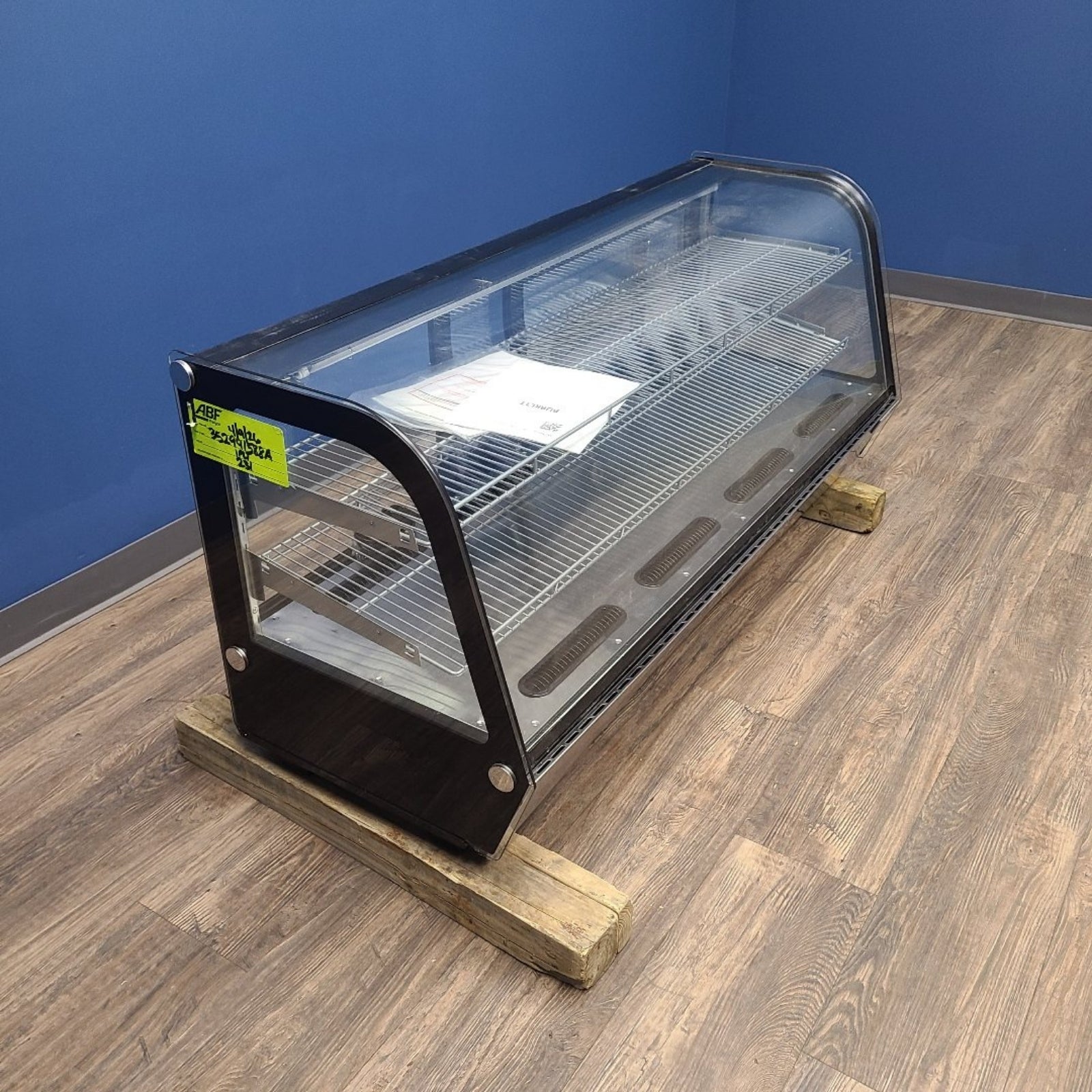 Scratch & Dent Migali Industries C-88CTC-60 Refrigerated Display Case No. 1057033