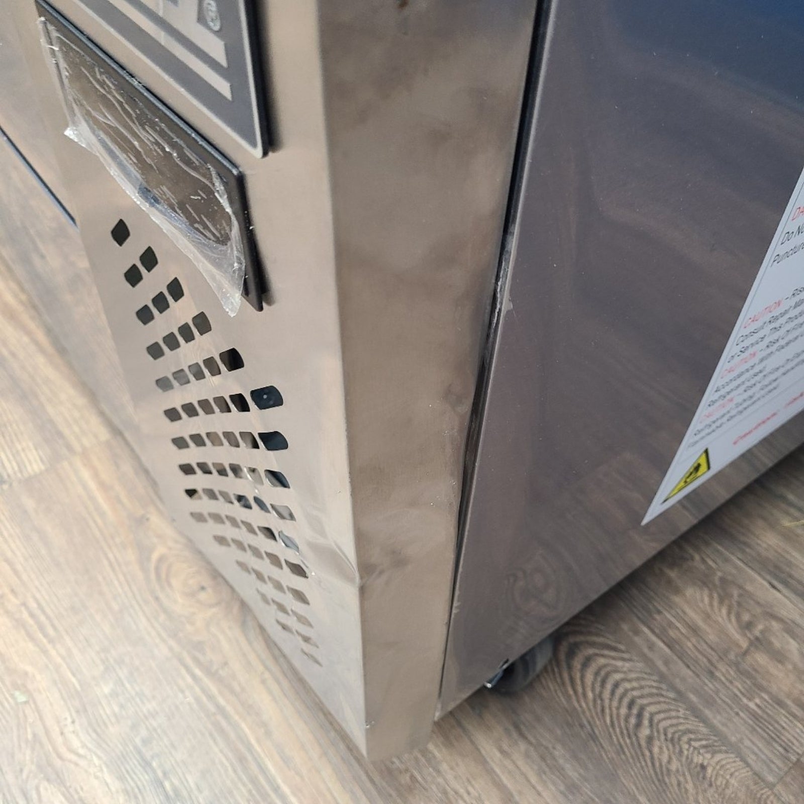Scratch & Dent Migali Industries C-CB52-HC Chef Base Refrigerator No. 1057030