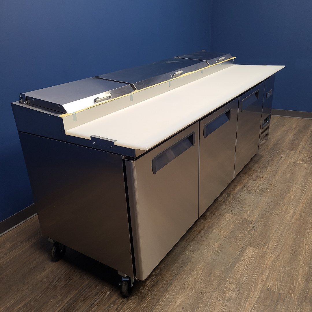 Migali C-PP93-HC 93" Refrigerated Pizza Prep Table (Scratch & Dent C007)