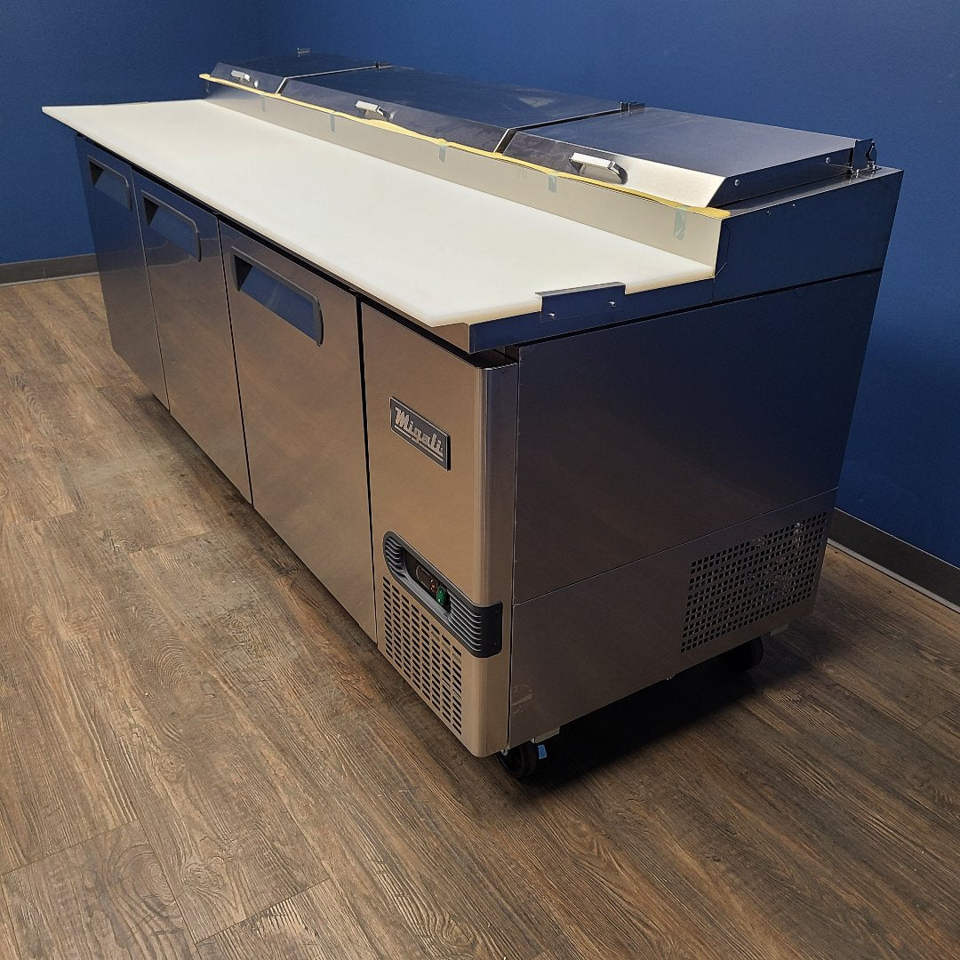 Migali C-PP93-HC 93" Refrigerated Pizza Prep Table (Scratch & Dent C007)