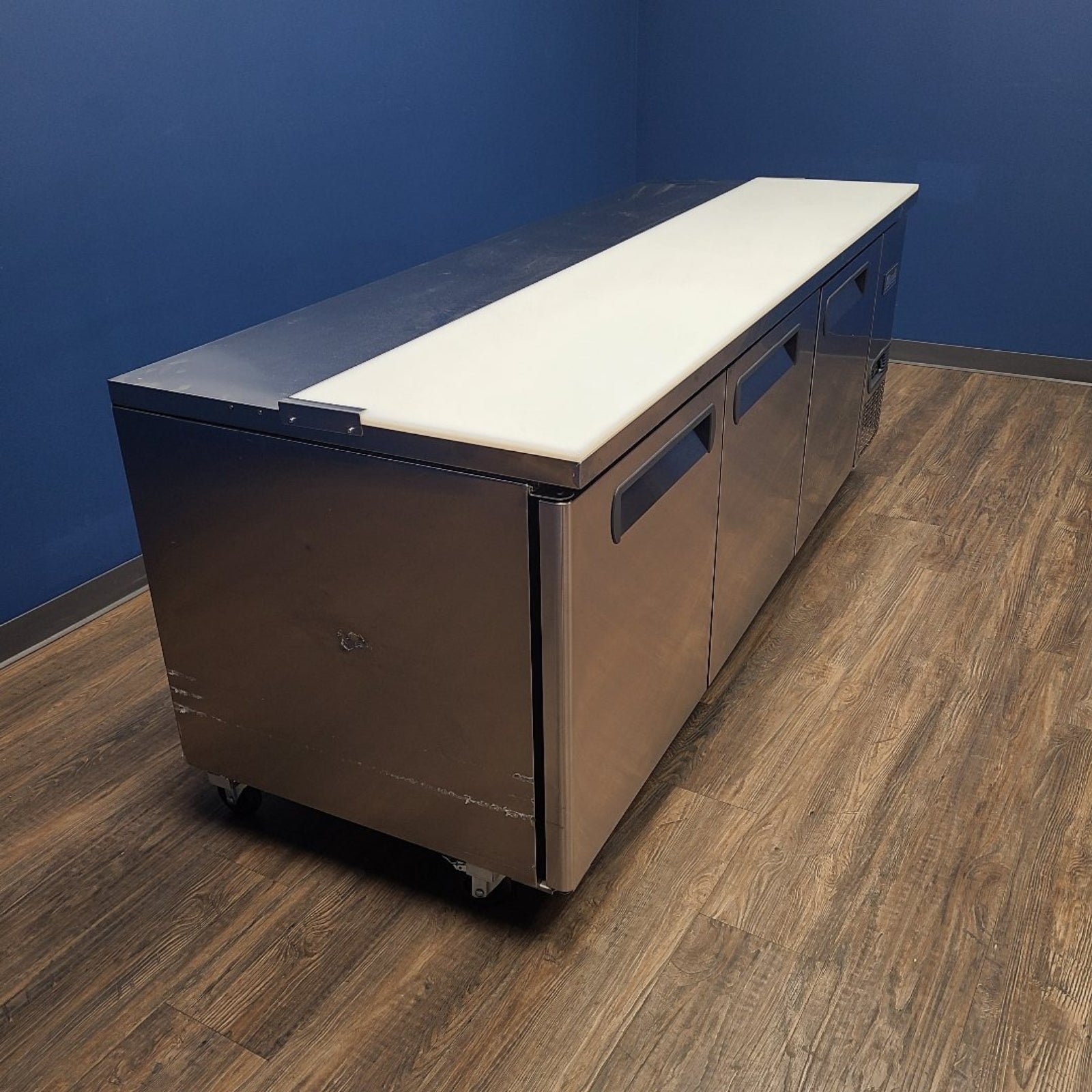 Scratch & Dent Migali Industries C-RWT93-HC Worktop Refrigerator No. 1054807