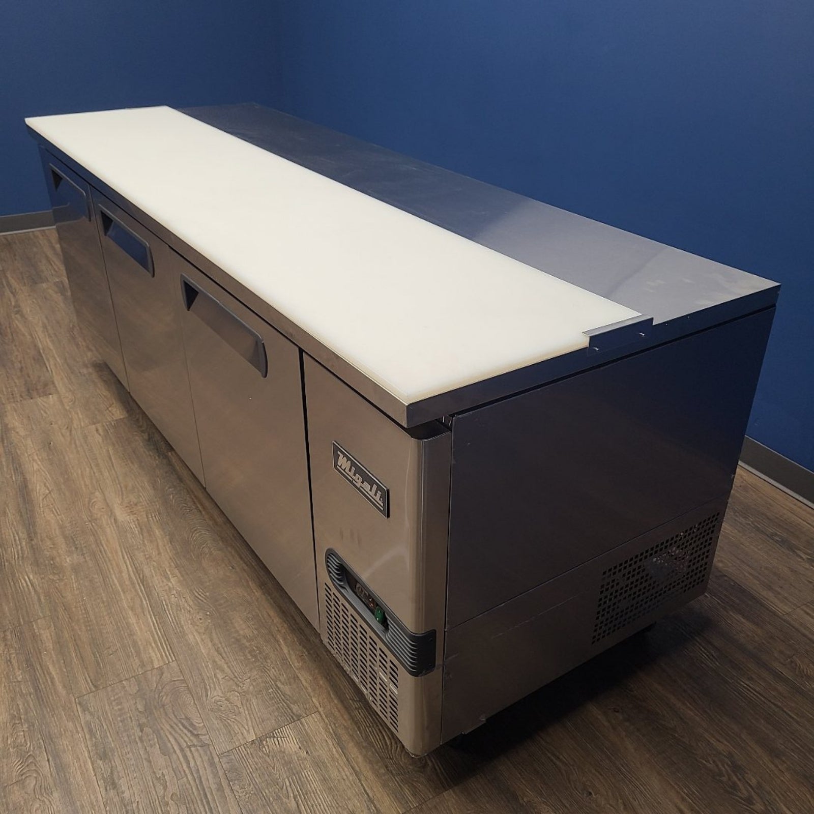Scratch & Dent Migali Industries C-RWT93-HC Worktop Refrigerator No. 1054807