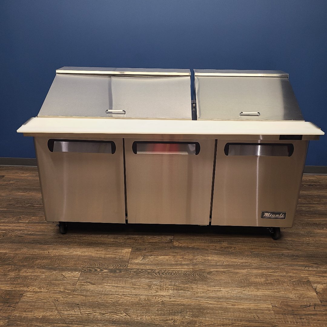 Migali C-SP72-30BT-HC Mega Top Sandwich / Salad Prep Table Scratch & Dent T019