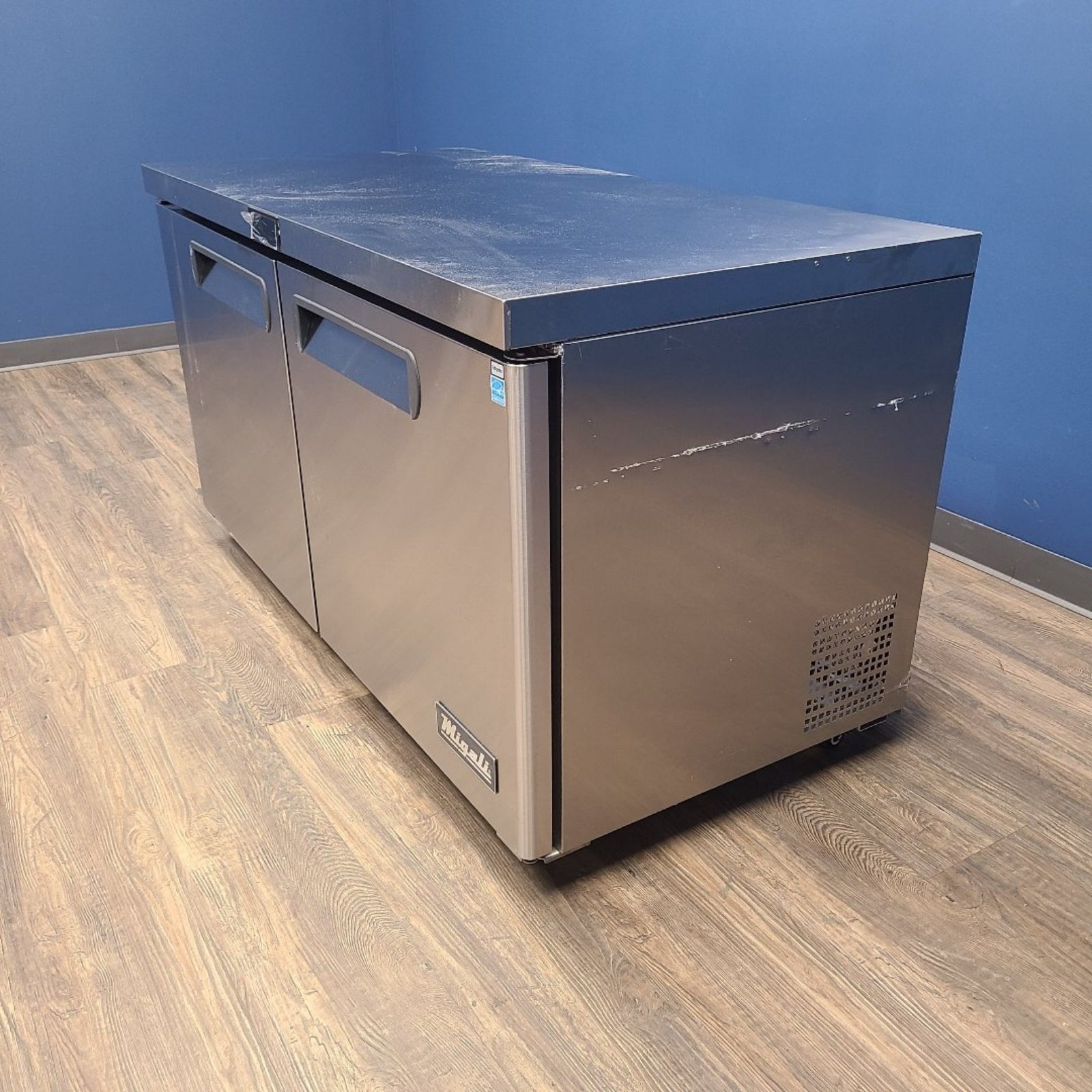 Scratch & Dent Migali Industries C-U60R-HC Undercounter Refrigerator No. 1057029