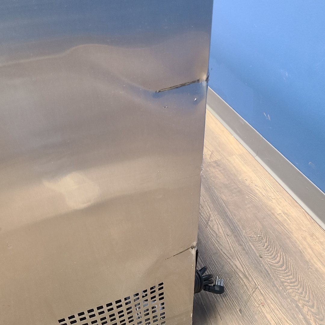 Migali C-U60R-HC-T020-LW 2 Door Undercounter Refrigerator (Scratch & Dent T020)