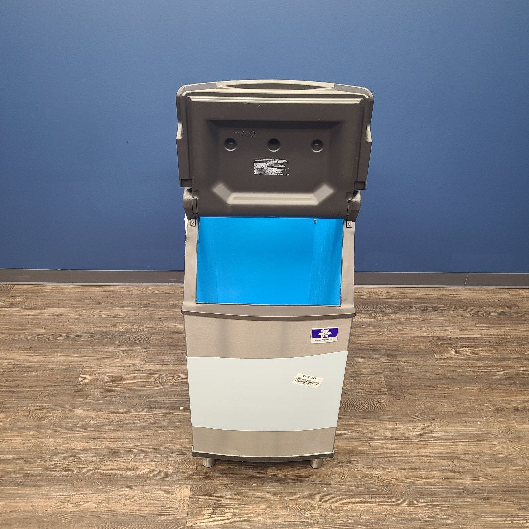 Scratch & Dent Manitowoc D420 Ice Bin No. 1058647