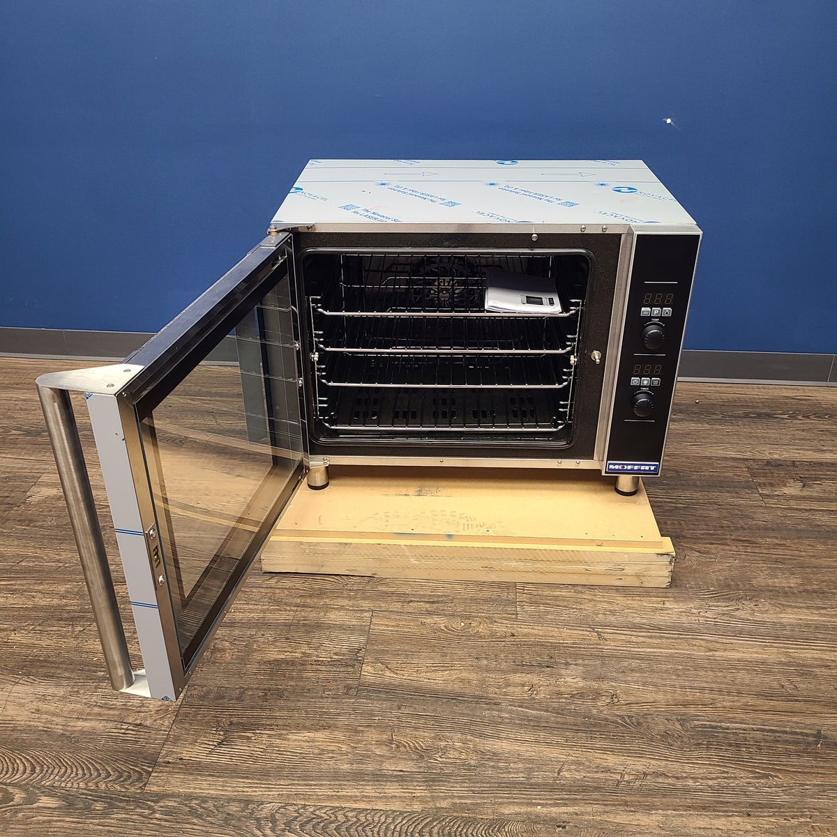 Moffat E31D4 Convection Oven (Scratch & Dent) No. 1086345