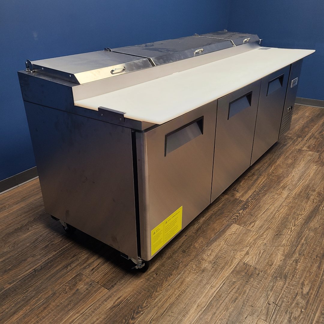 SEAGATE Commercial Products SP93 Pizza Prep Table (Scratch & Dent) No. 1066864