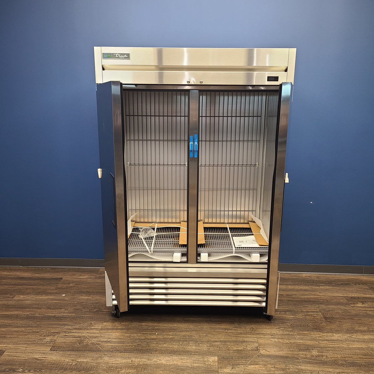 True Mfg. T-49F-HC Reach-In Freezer (Scratch & Dent) No. 1100201