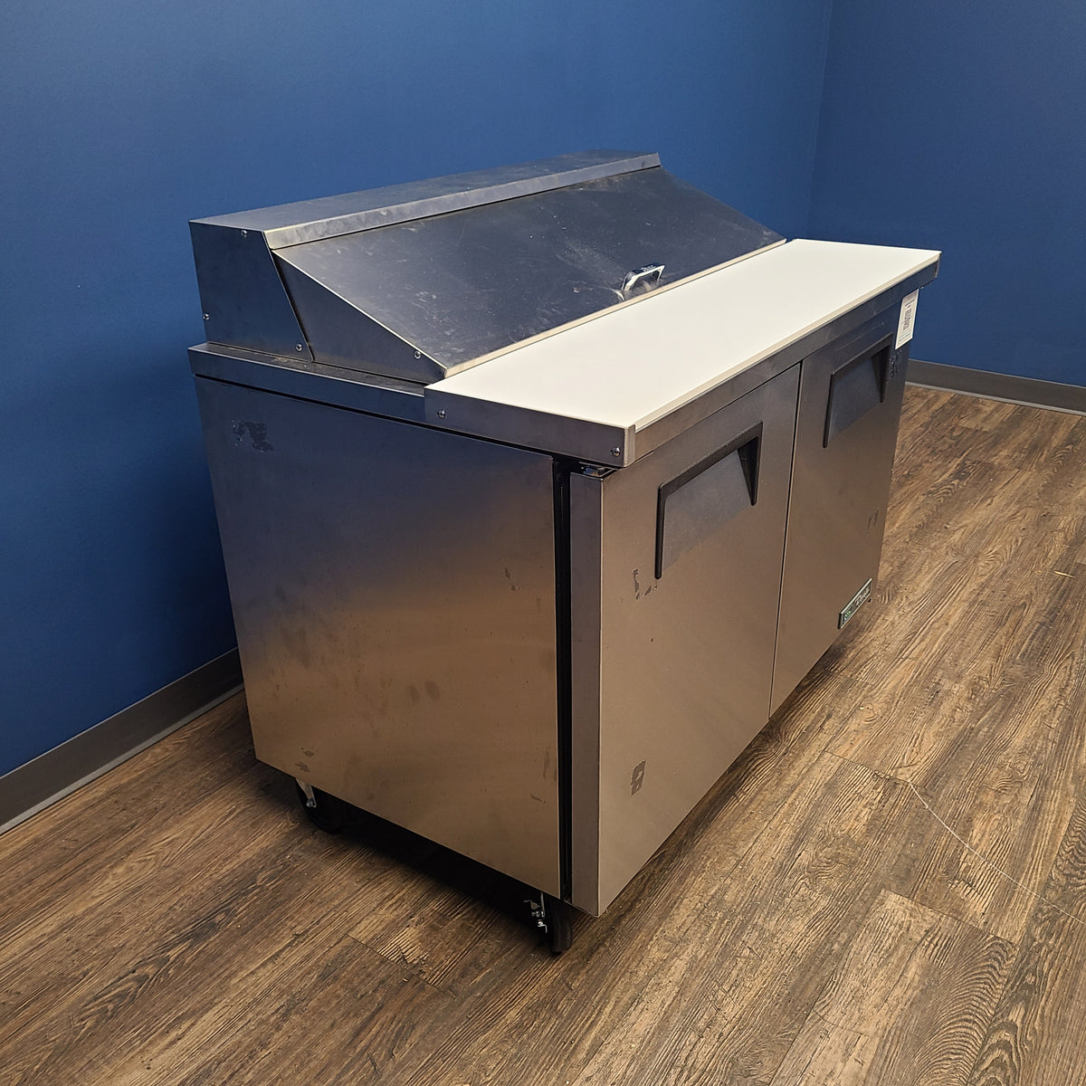 True Mfg. TSSU-48-12-HC Sandwich / Salad Prep Table (Scratch & Dent) No. 1092883