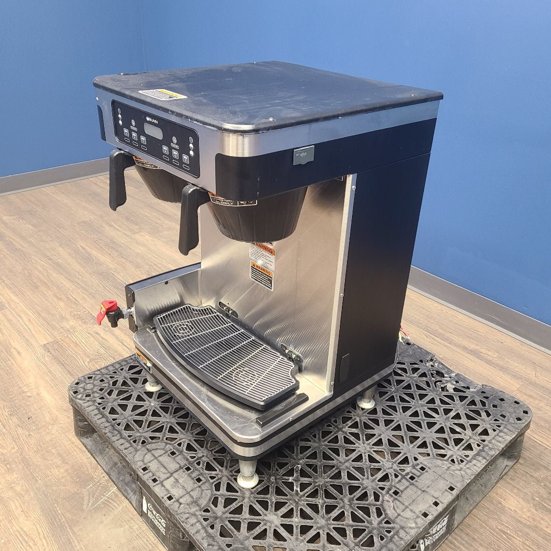 Used Bunn 51200.0104 Twin Automatic Coffee Brewer | Stock No. 1036422