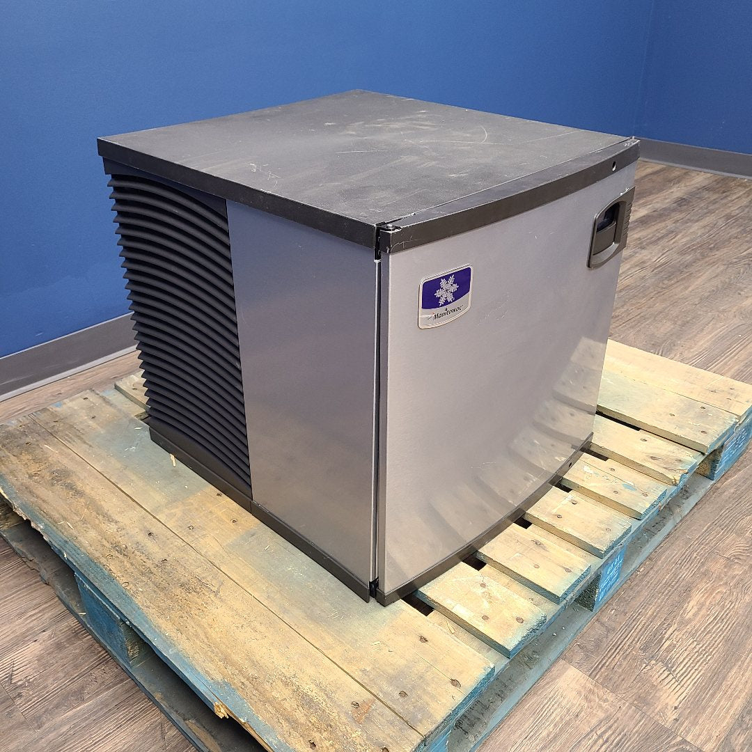 Used Manitowoc IYO324A-161 Ice Machine Head No. 1038911