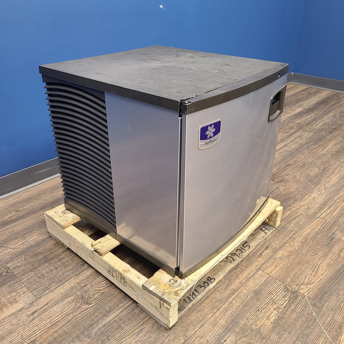 Manitowoc IY0324A-161 Ice Machine Head (Used) No. 1038911