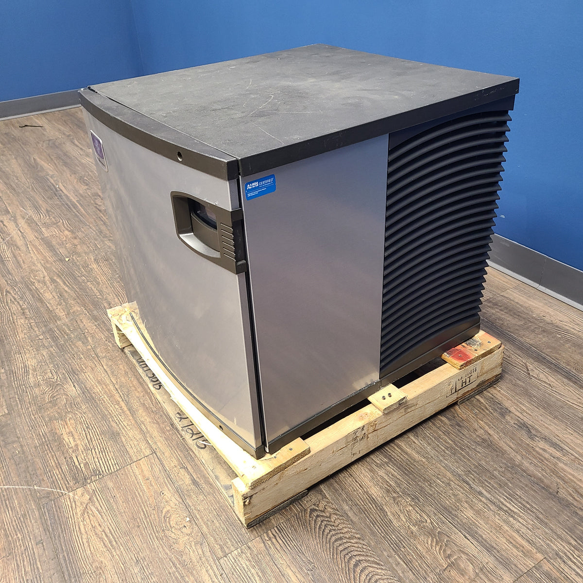 Manitowoc IY0324A-161 Ice Machine Head (Used) No. 1038911