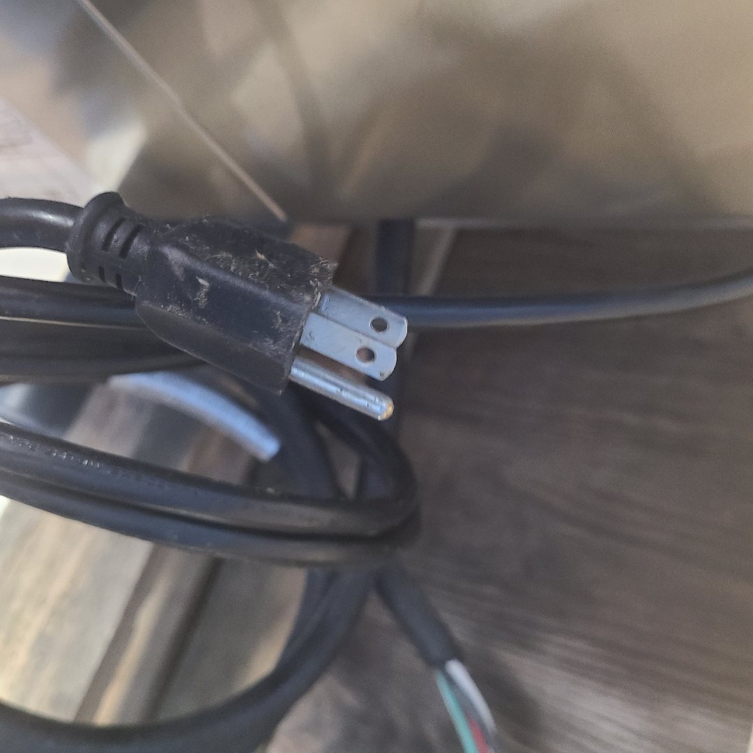 nema plug