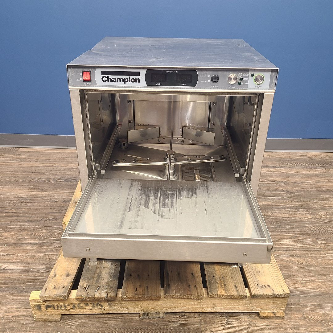 Used Champion UH330ADA Undercounter Dishwasher 1054688