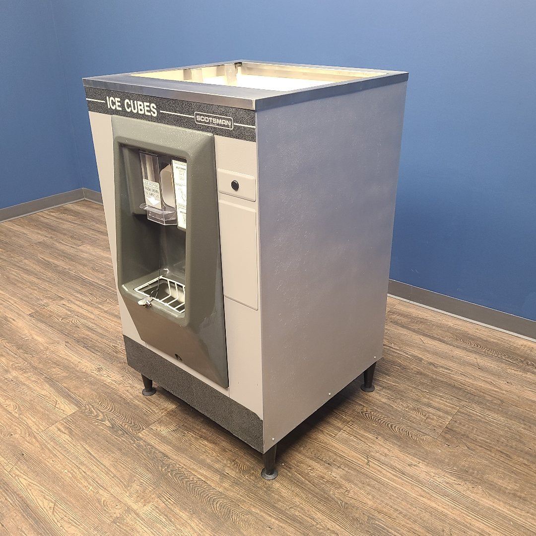 side of Used Scotsman CD200E-1B Ice Bin