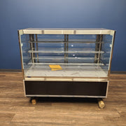 Used Federal Industries ITDSS6034F-B18 Non-Refrigerated Display Case No. 1055914