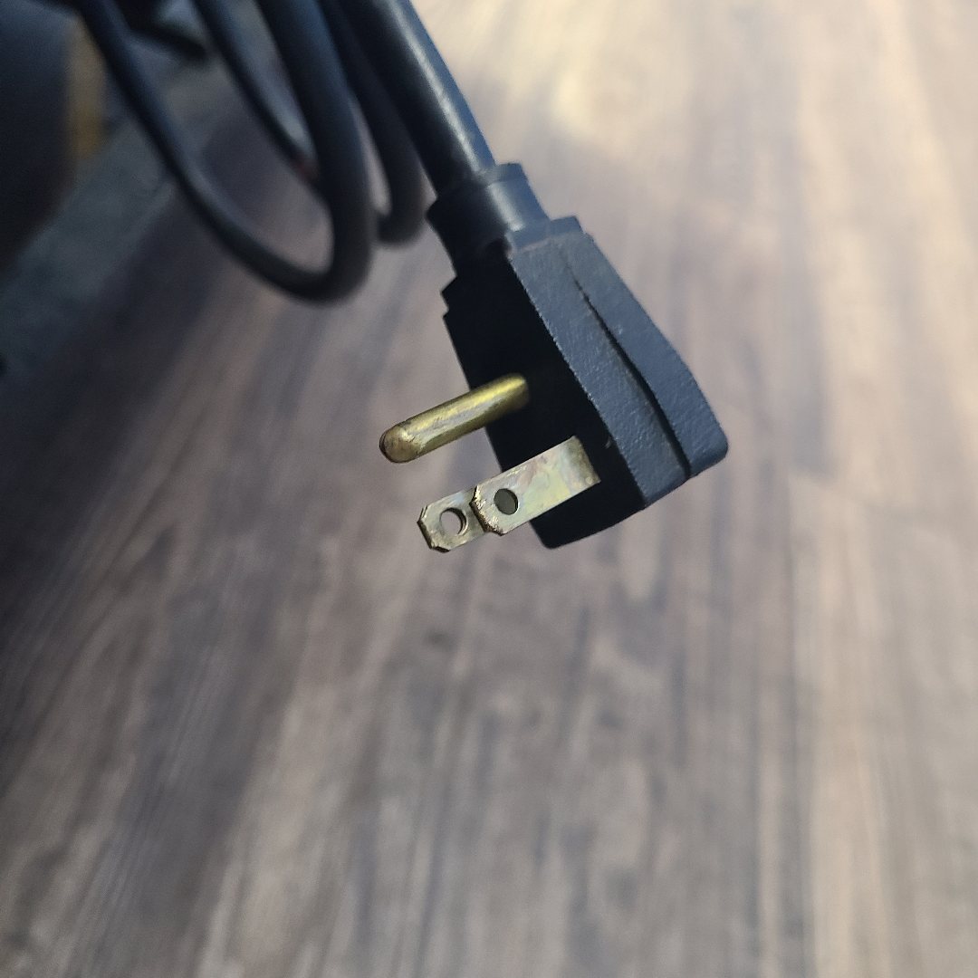 nema plug