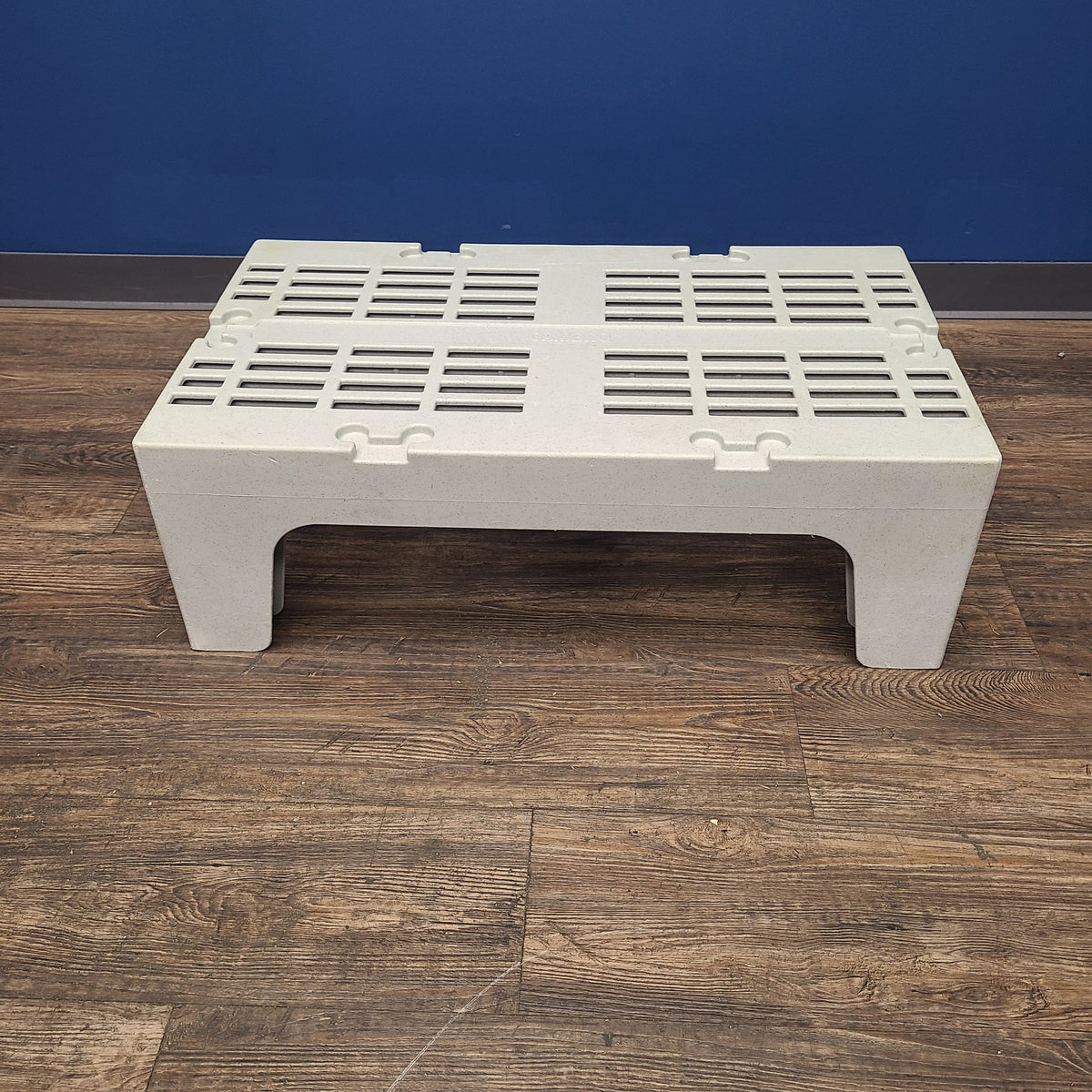 Used Cambro DRS300480 Dunnage Rack 1080975