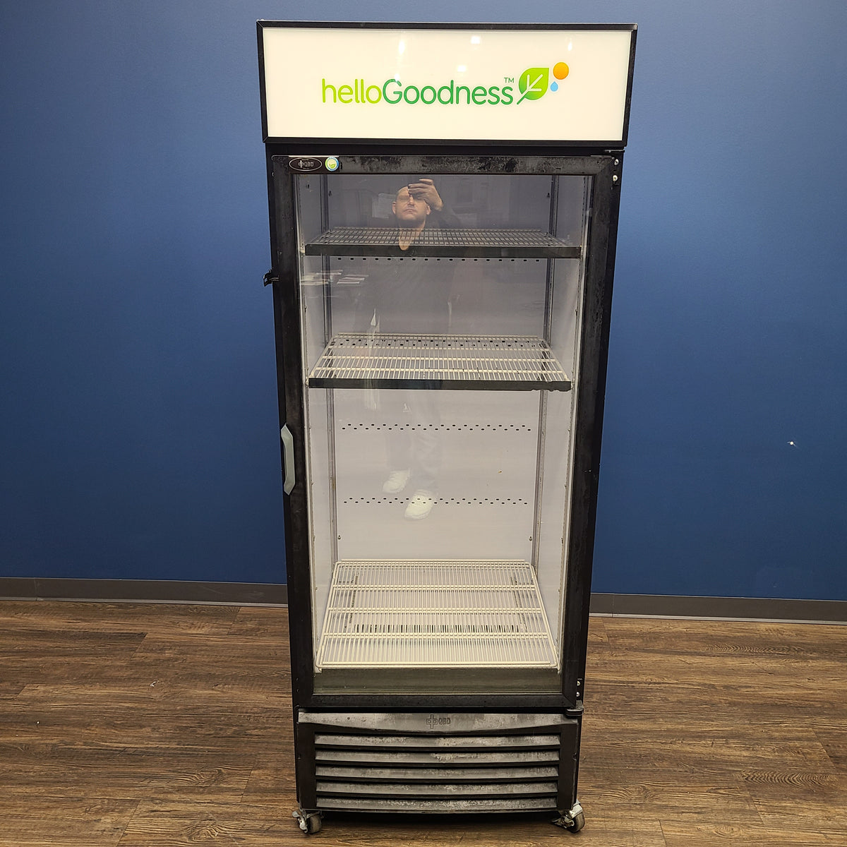 QBD CD26-HC Merchandiser Refrigerator (Used) No. 1080988