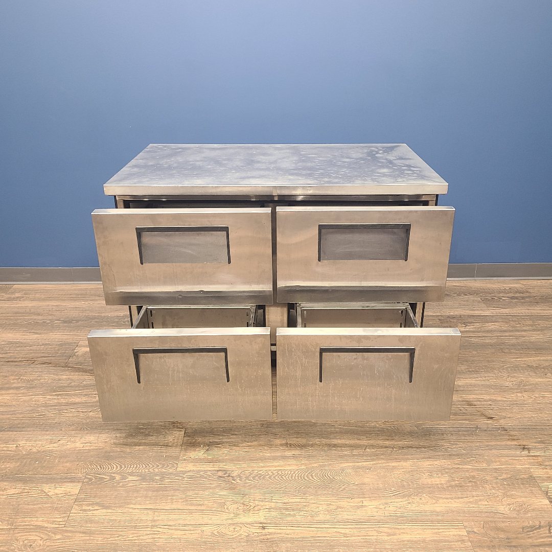 True Mfg. - General Foodservice TUC-48D Undercounter Refrigerator (Used) No. 897929