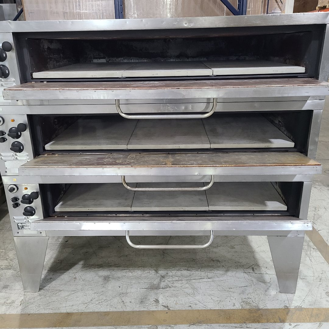 Used Bakers Pride B541 Triple Deck Stone Pizza Oven | Stock No. 835998
