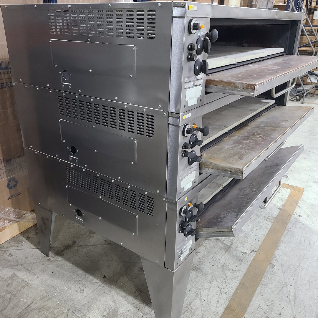 Used Bakers Pride B541 Triple Deck Stone Pizza Oven | Stock No. 835998