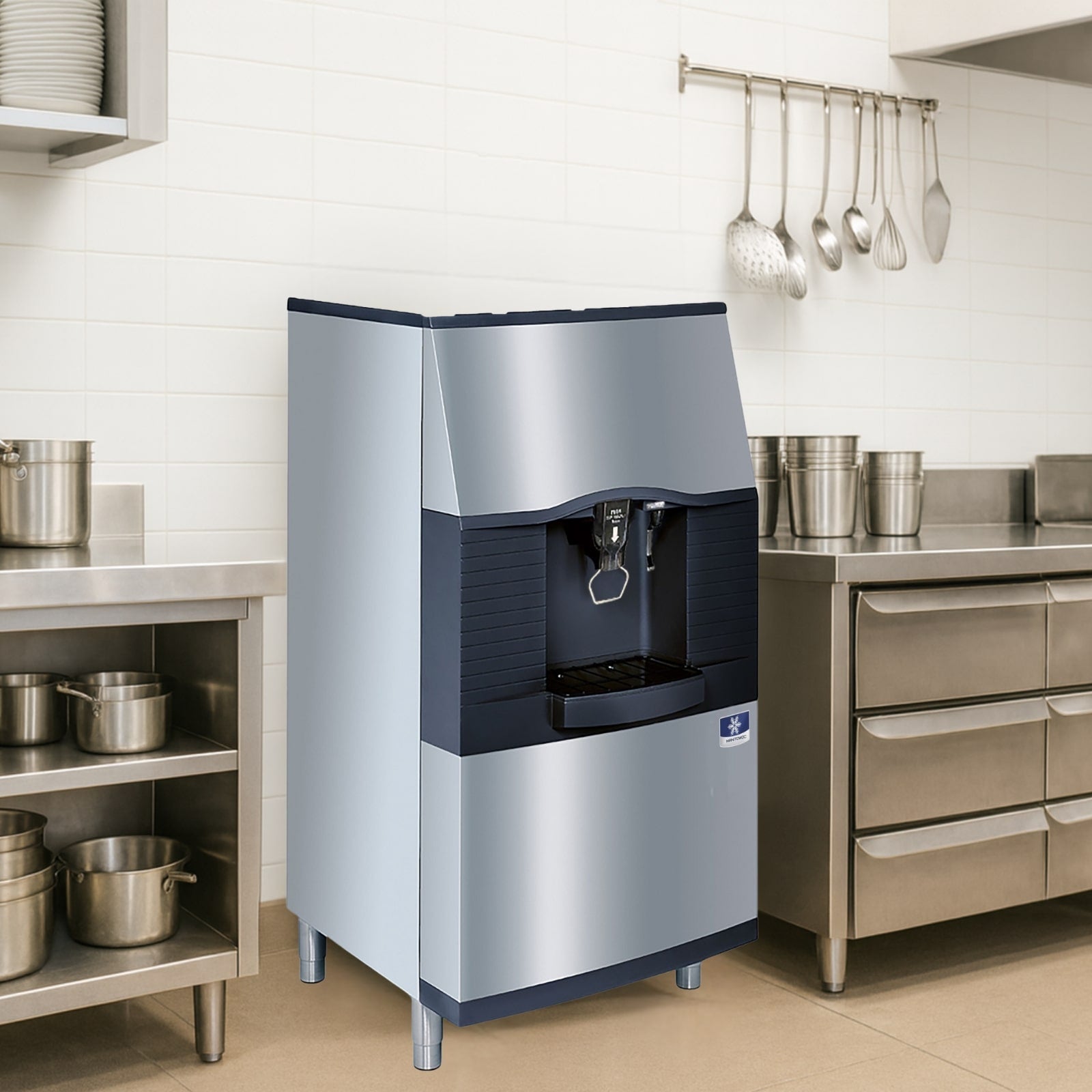 Manitowoc SFA292 180 lb. Vending Ice Dispenser w/ Built-In Water Valve