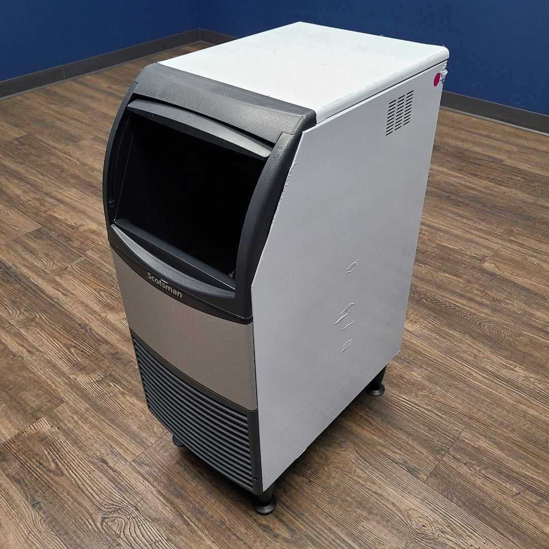 Scotsman CU0715MA-1 Air Cooled Undercounter Ice Machine (Demo Unit 0534)