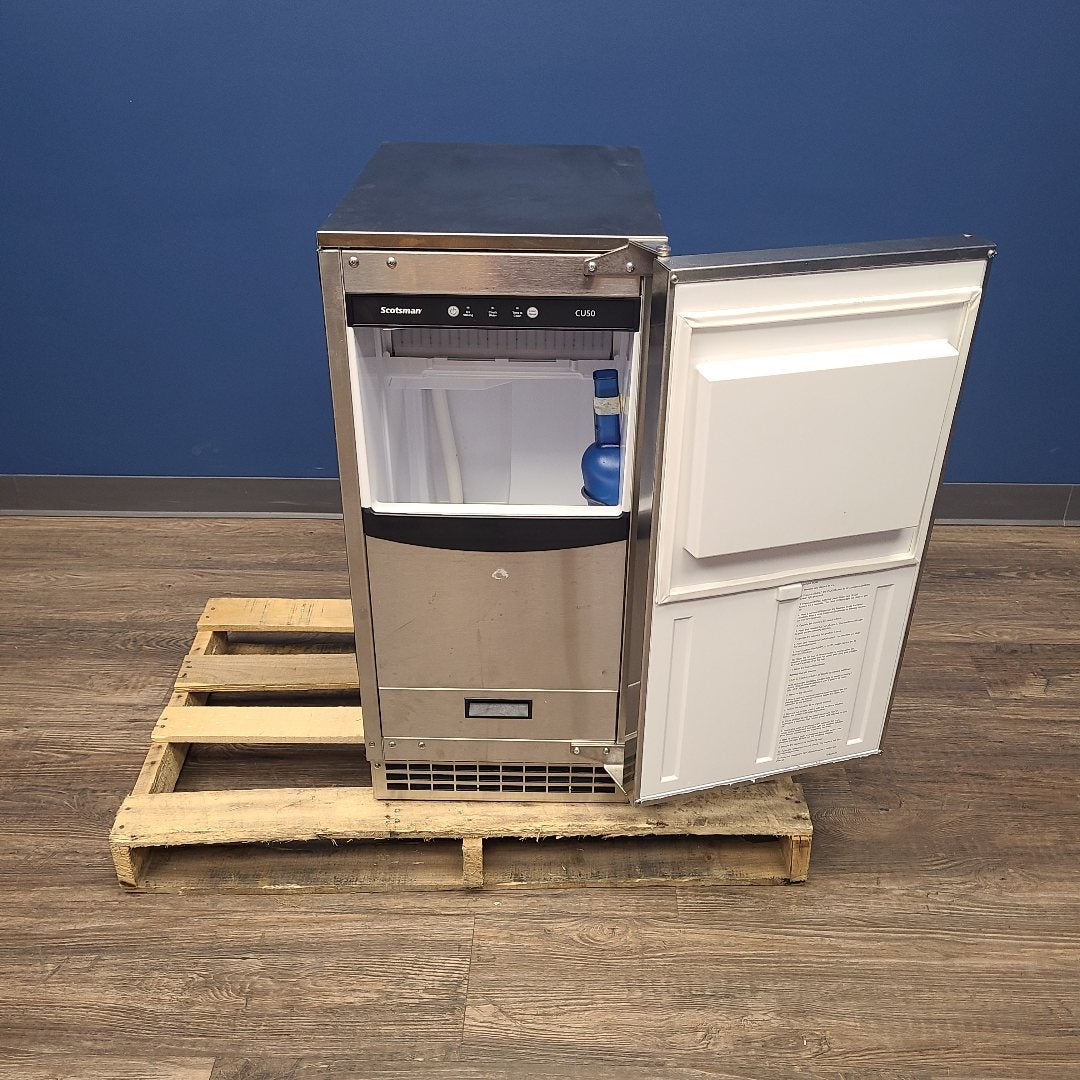 Scotsman CU50PA-1 15" 65 lb. Undercounter Gourmet Ice Machine (Demo Unit 3925)