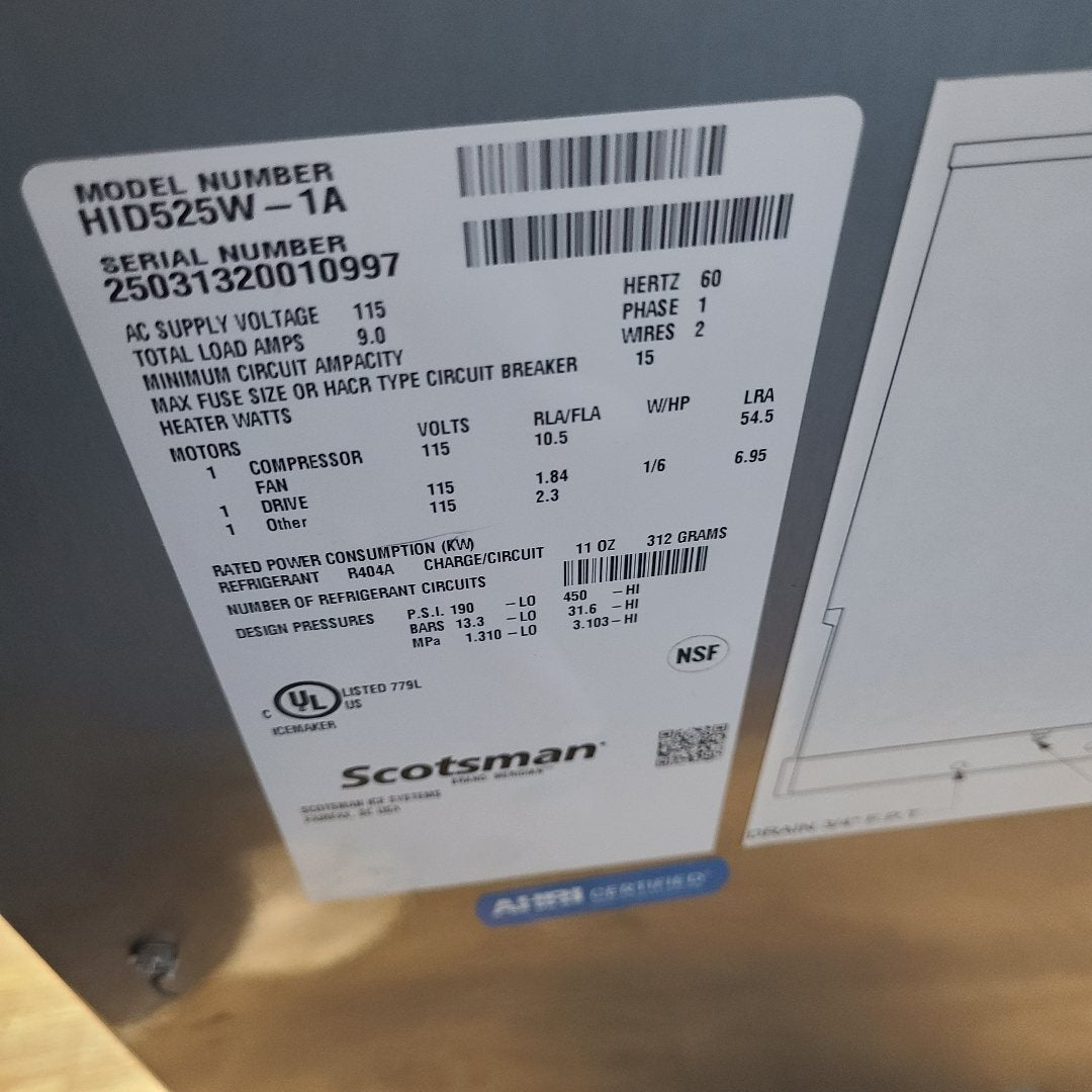 Scotsman HID525W-1 Water Cooled Countertop Nugget Ice Machine (Demo Unit 0997)