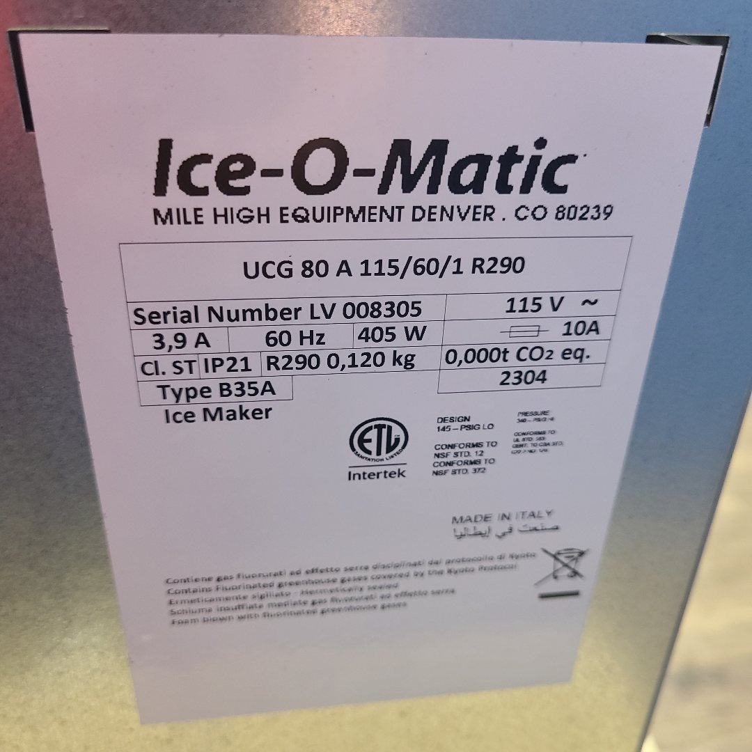 Ice-O-Matic UCG080A 18" 95 lb. Undercounter Gourmet Ice Machine (Floor Model 8305)