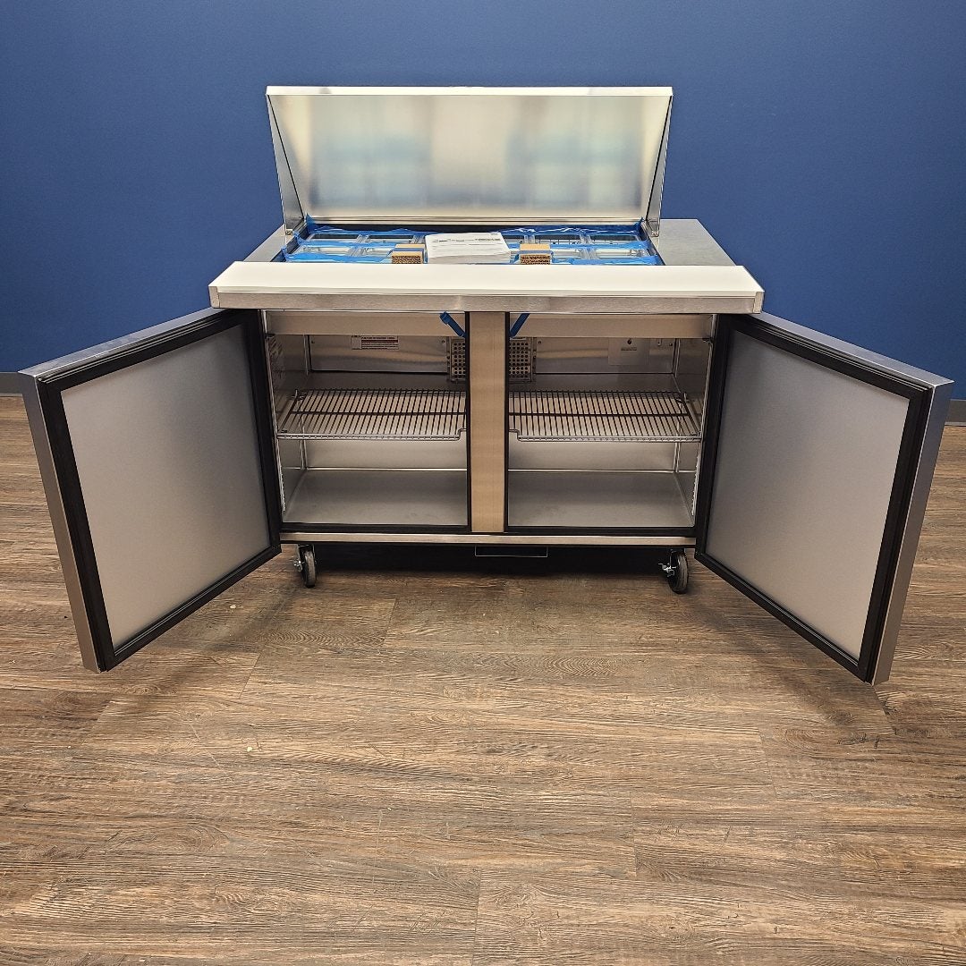 True TSSU-48-18M-B-HC 48" 2 Door Sandwich Prep Table (Floor Model 8982)
