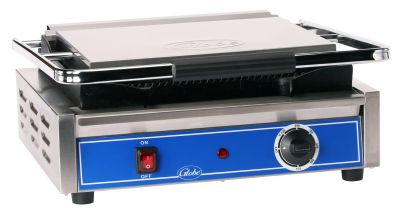 Globe GPG1410 14" Grooved Cast Iron Sandwich Grill