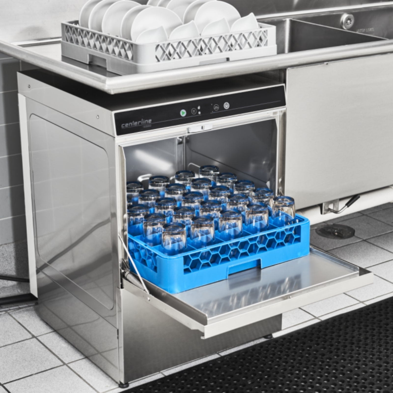 Centerline by Hobart CUH-1 High Temp 14.46" Opening Undercounter Dishwasher | 24 Racks/Hr