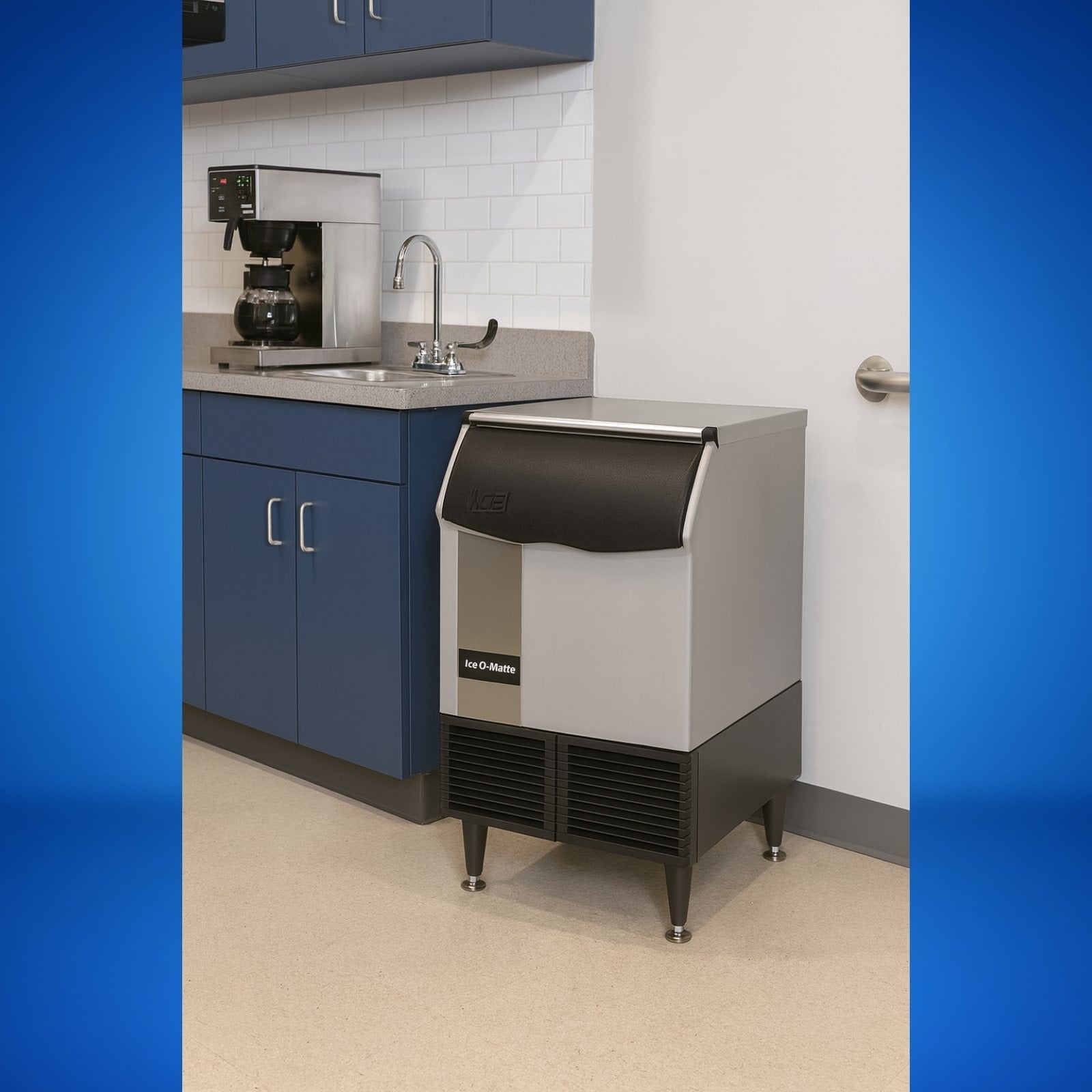 Ice-O-Matic ICEU220FA 238 lb. Air Cooled Undercounter Full Cube Ice Machine | 70 lb. Bin