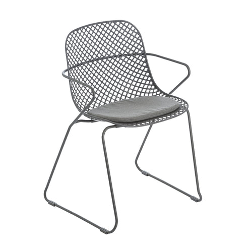 Grosfillex US137713 Ramatuelle '73 Outdoor Armchair | Gris Pavement