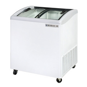 Beverage Air NC28HC-1-W 28" Sliding Glass Lid White Ice Cream Novelty Freezer | 6.02 Cu. Ft.