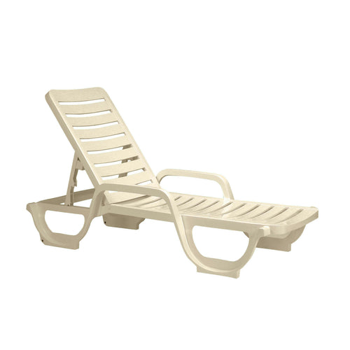 Grosfillex 44031166 Bahia Stacking Outdoor Chaise | Sandstone