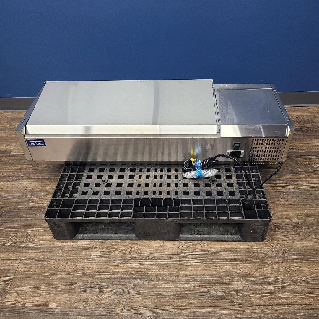 Arctic Air ACP48 48" Refrigerated Countertop Condiment Prep Station (Scratch & Dent 1059)